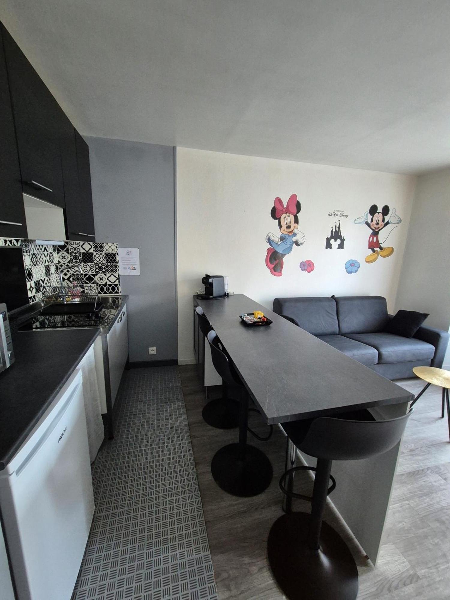 Studio A 2 Pas De Disneyland Esbly Exterior foto